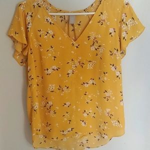 H&M Ladies Floral Design Light Shirt